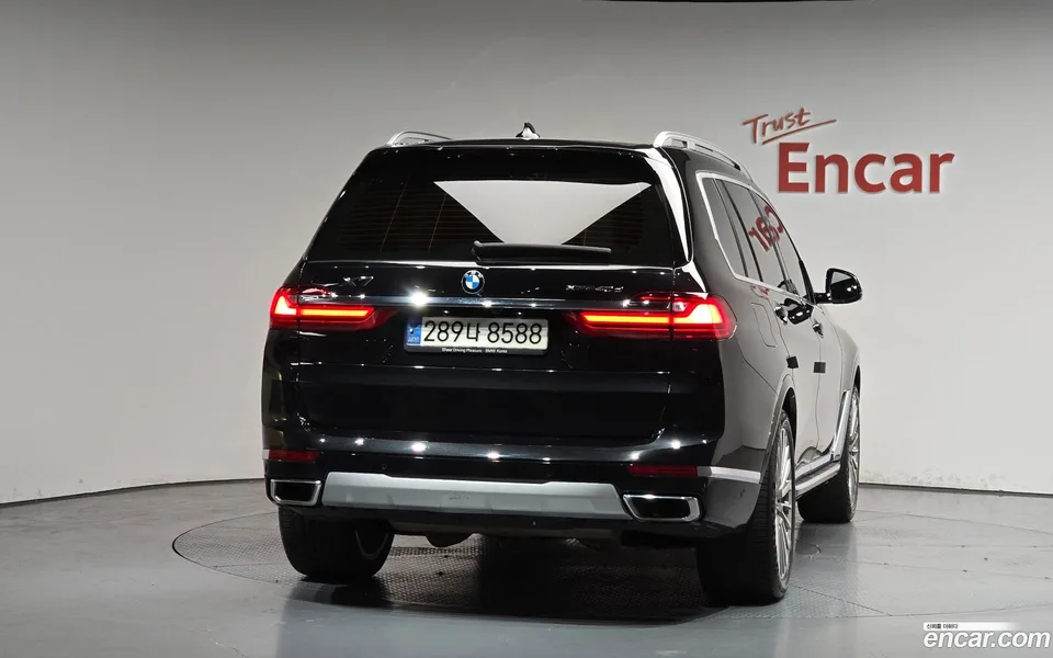 BMW X7 xDrive 40d 7 2022 — миниатюра 4