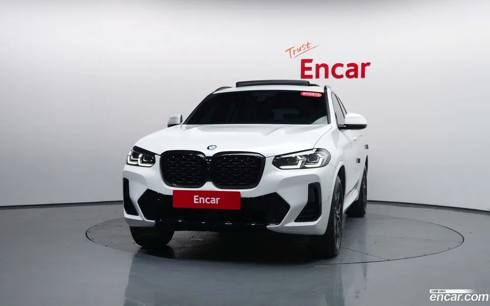 BMW X4 xDrive20i M 2023 — миниатюра 3
