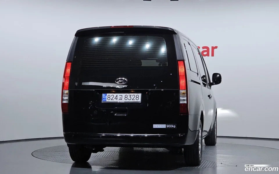 Hyundai Staria 3 2022 — миниатюра 4