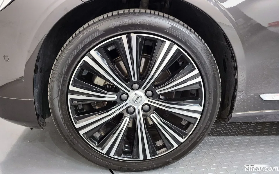 Volvo S90 B5 2023 — миниатюра 5