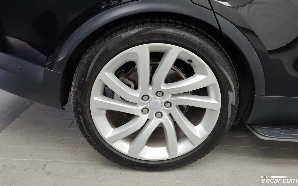 Land Rover Discovery D300 HSE 2022 — миниатюра 5
