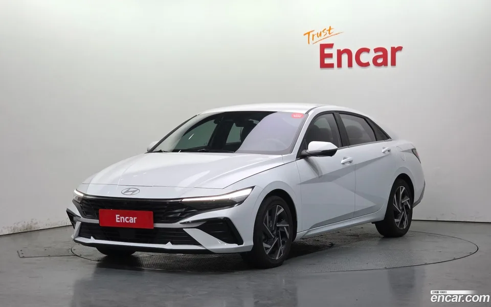Hyundai Avante CN7 Hybrid 2024 — фото 1, купить с доставкой в Москву