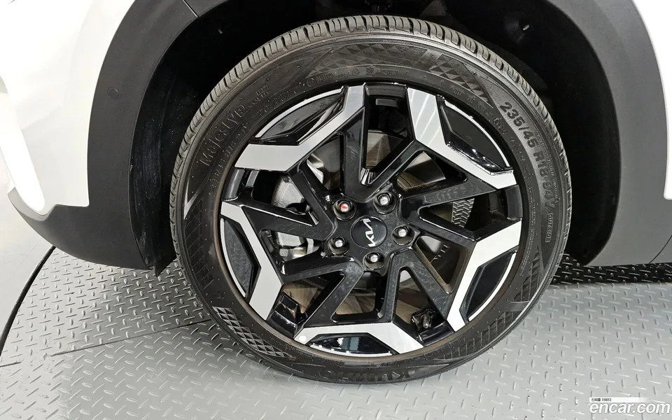 Kia Seltos 1.6 2WD 2024 — миниатюра 2