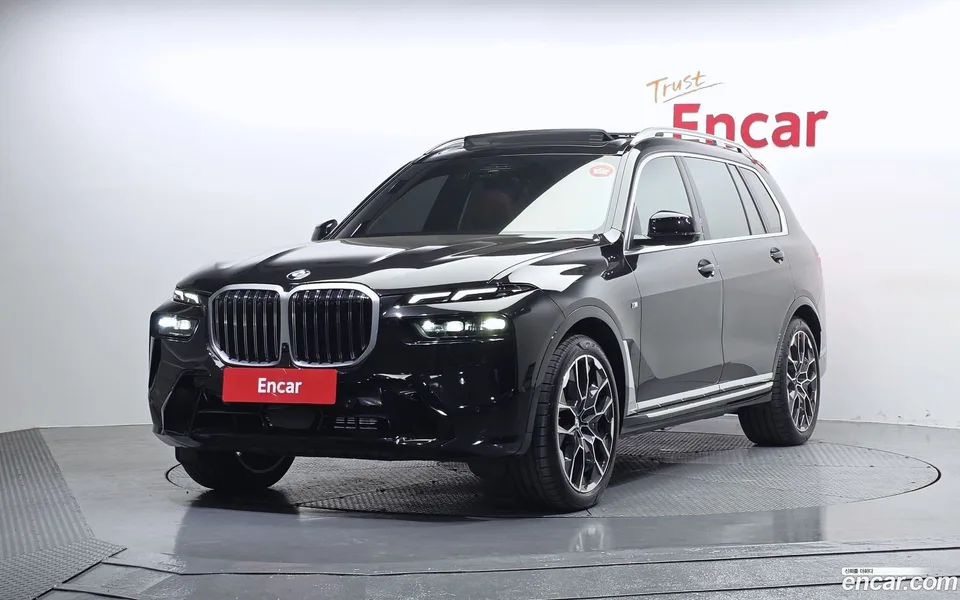 BMW X7 xDrive 40i M 6 2024 — фото 1, купить с доставкой в Москву
