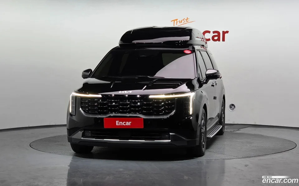 Kia Carnival 7 2023 — миниатюра 3
