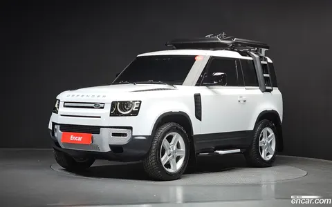 Land Rover Defender 2023 купить в Москве