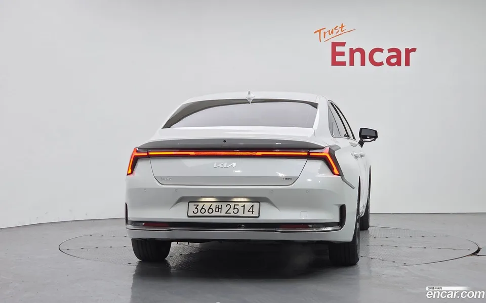 Kia K8 Hybrid 2025 — миниатюра 4