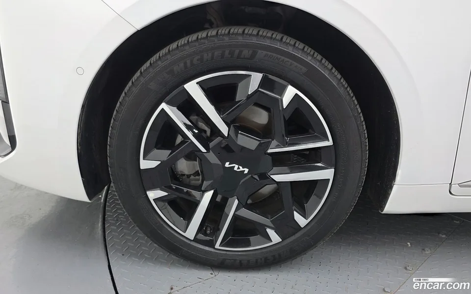 Kia K8 Hybrid 2025 — миниатюра 5