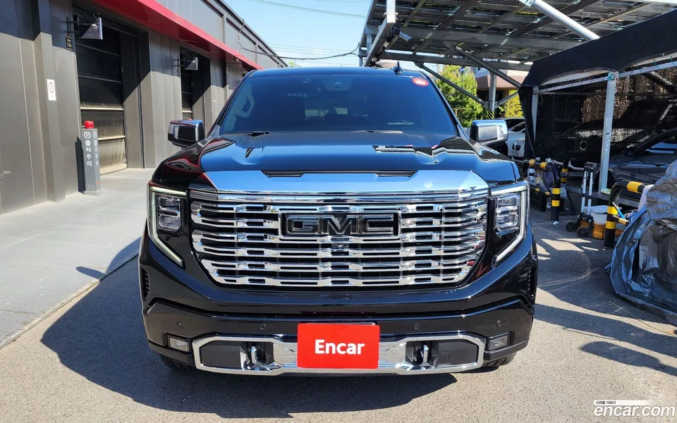 GMC Sierra -X 2023 — миниатюра 3