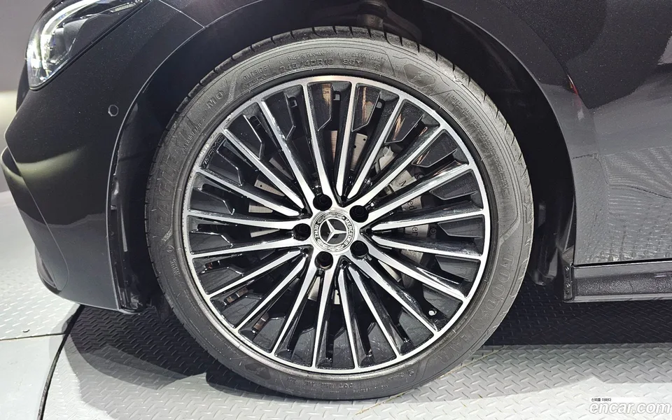 Mercedes-Benz CLE-Class CLE200 2024 — миниатюра 5