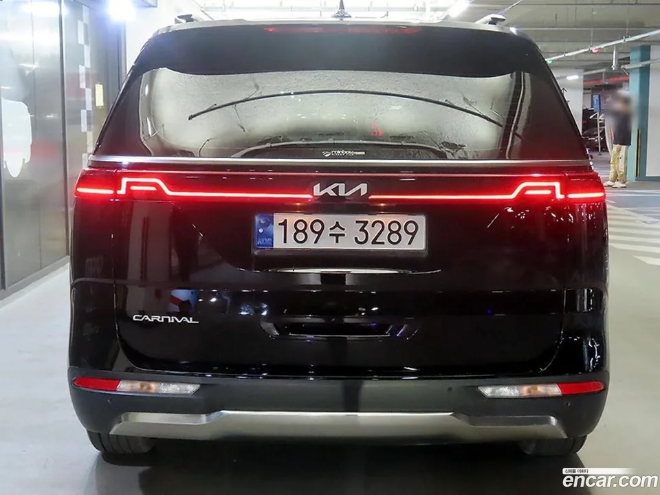 Kia Carnival 9 2023 — миниатюра 2