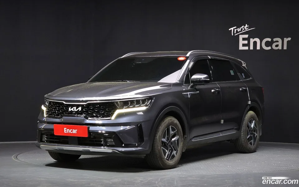Kia Sorento HEV 1.6 4WD 2022 — фото 1, купить с доставкой в Москву