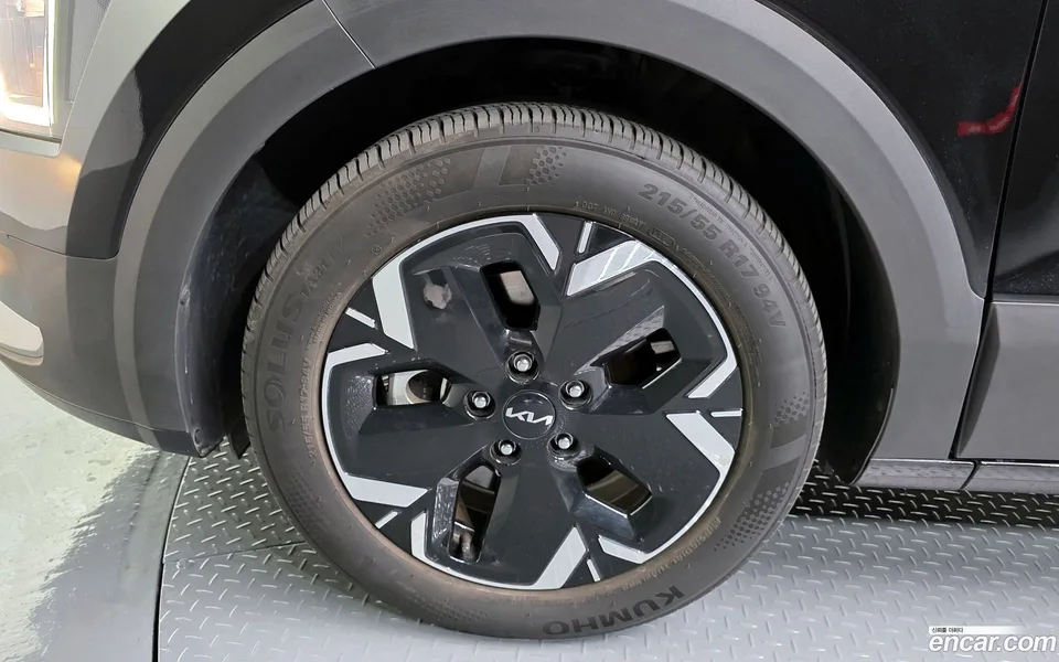 Kia Niro EV 2023 — миниатюра 2