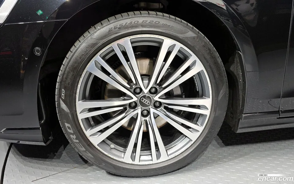 Audi A8 50 TDI 2023 — миниатюра 5