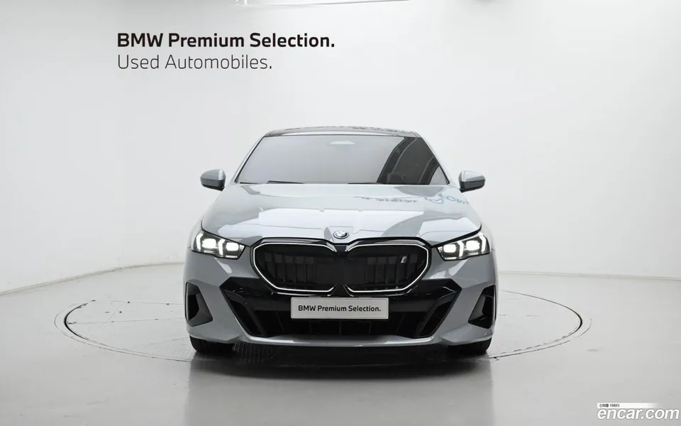 BMW i5 eDrive 40 M 2024 — миниатюра 3
