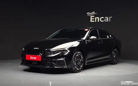 Kia K5 2024 купить в Москве