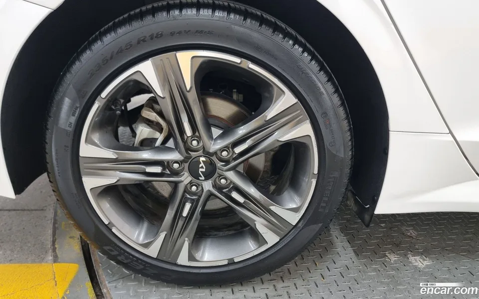 Kia K 5 2.0 2023 — миниатюра 2