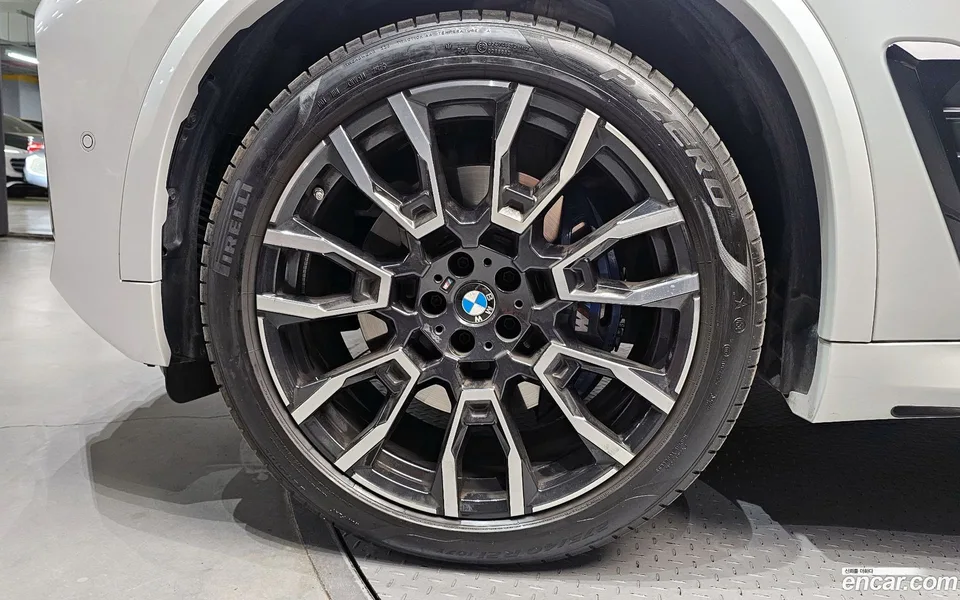 BMW X5 xDrive 30d M 2025 — миниатюра 5