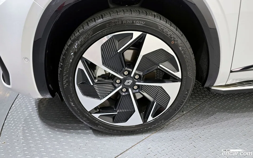 Renault Samsung Grand Koleos 1.5 E-TECH 2WD 2024 — миниатюра 2