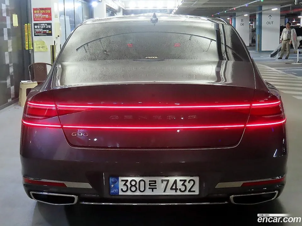 Genesis G90 3.5 2WD 2022 — миниатюра 2