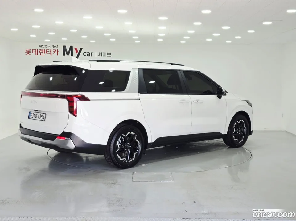 Kia Carnival 9 2025 — миниатюра 2