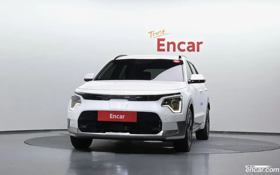 Kia Niro EV 2024 — миниатюра 3