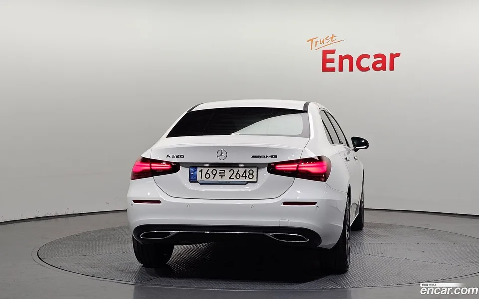 Mercedes-Benz A-Class A220 2024 — миниатюра 4