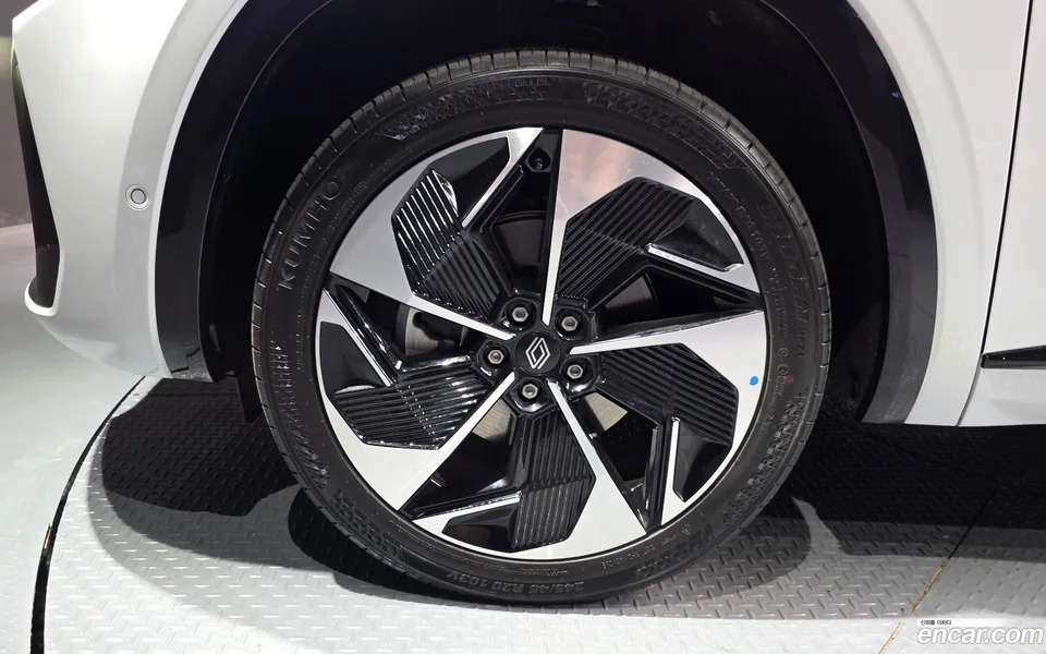 Renault Samsung Grand Koleos 1.5 E-TECH 2WD 2025 — миниатюра 5