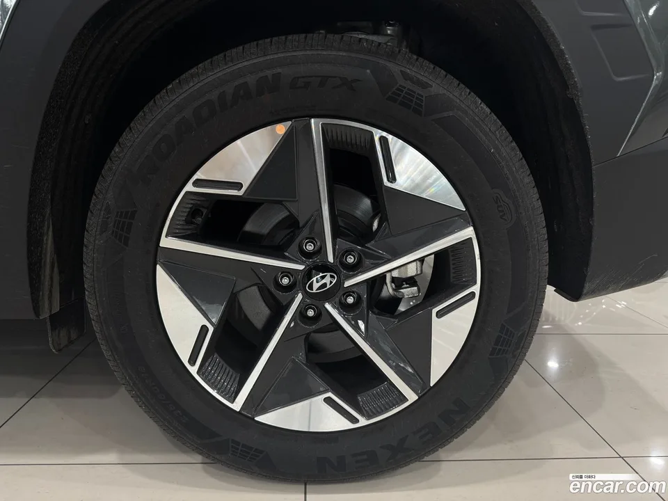 Hyundai Tucson NX4 1.6 2WD 2025 — миниатюра 2