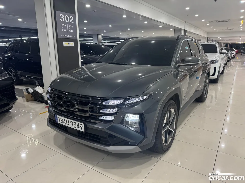 Hyundai Tucson NX4 1.6 2WD 2025 — фото 1, купить с доставкой в Москву