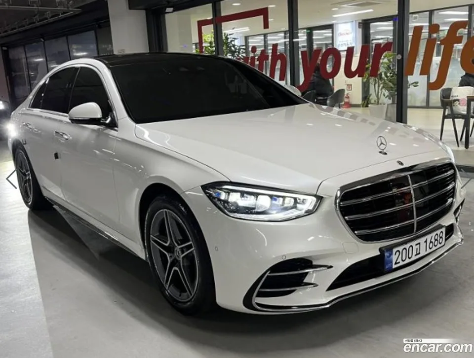 Mercedes-Benz S-Class S400 d 4MATIC 2023 — фото 1, купить с доставкой в Москву