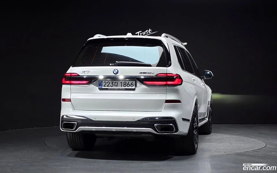 BMW X7 xDrive 40d M 7 2025 — миниатюра 4