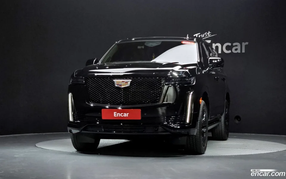 Cadillac Escalade 6.2 2022 — миниатюра 3