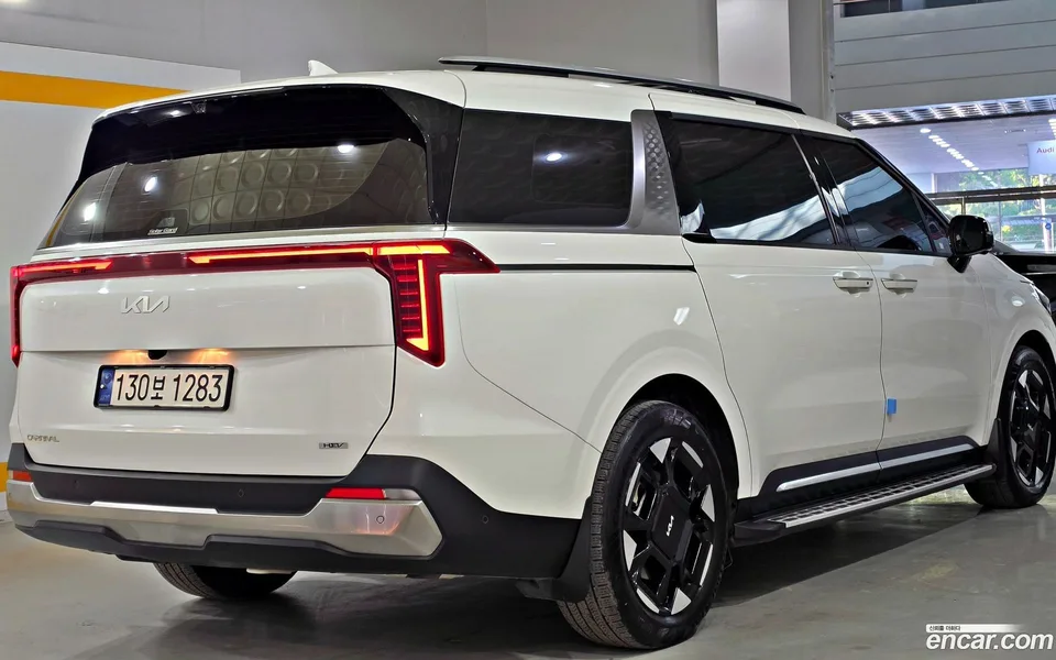 Kia Carnival HEV 7 2024 — миниатюра 4
