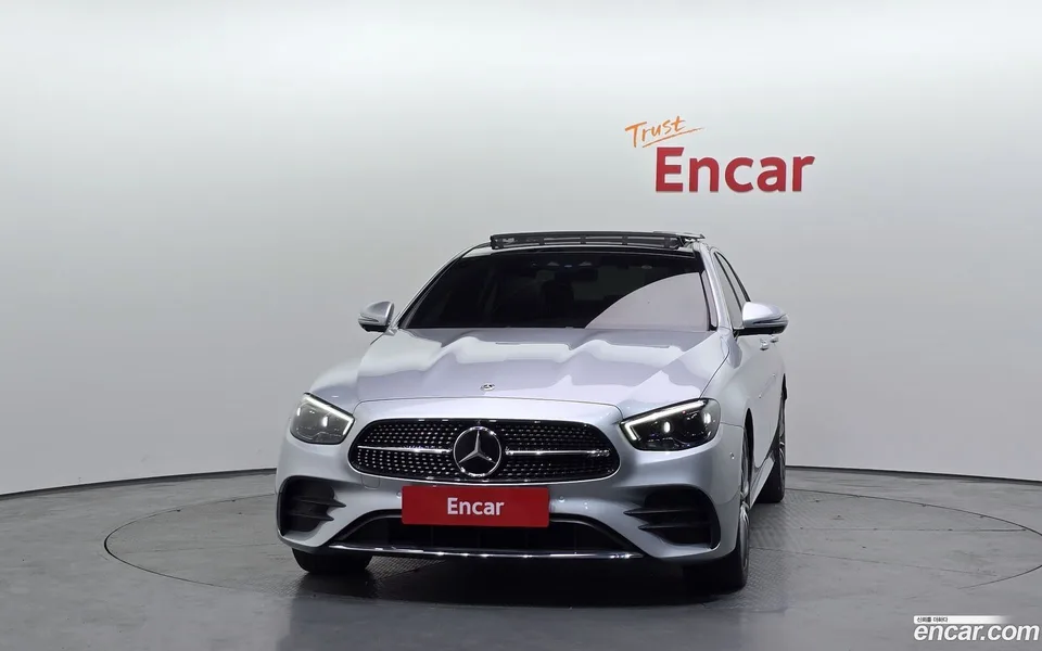 Mercedes-Benz E-Class E350 4MATIC AMG Line 2022 — миниатюра 3