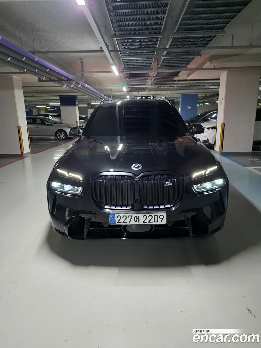 BMW X7 xDrive 40i M 6 2023 — миниатюра 3