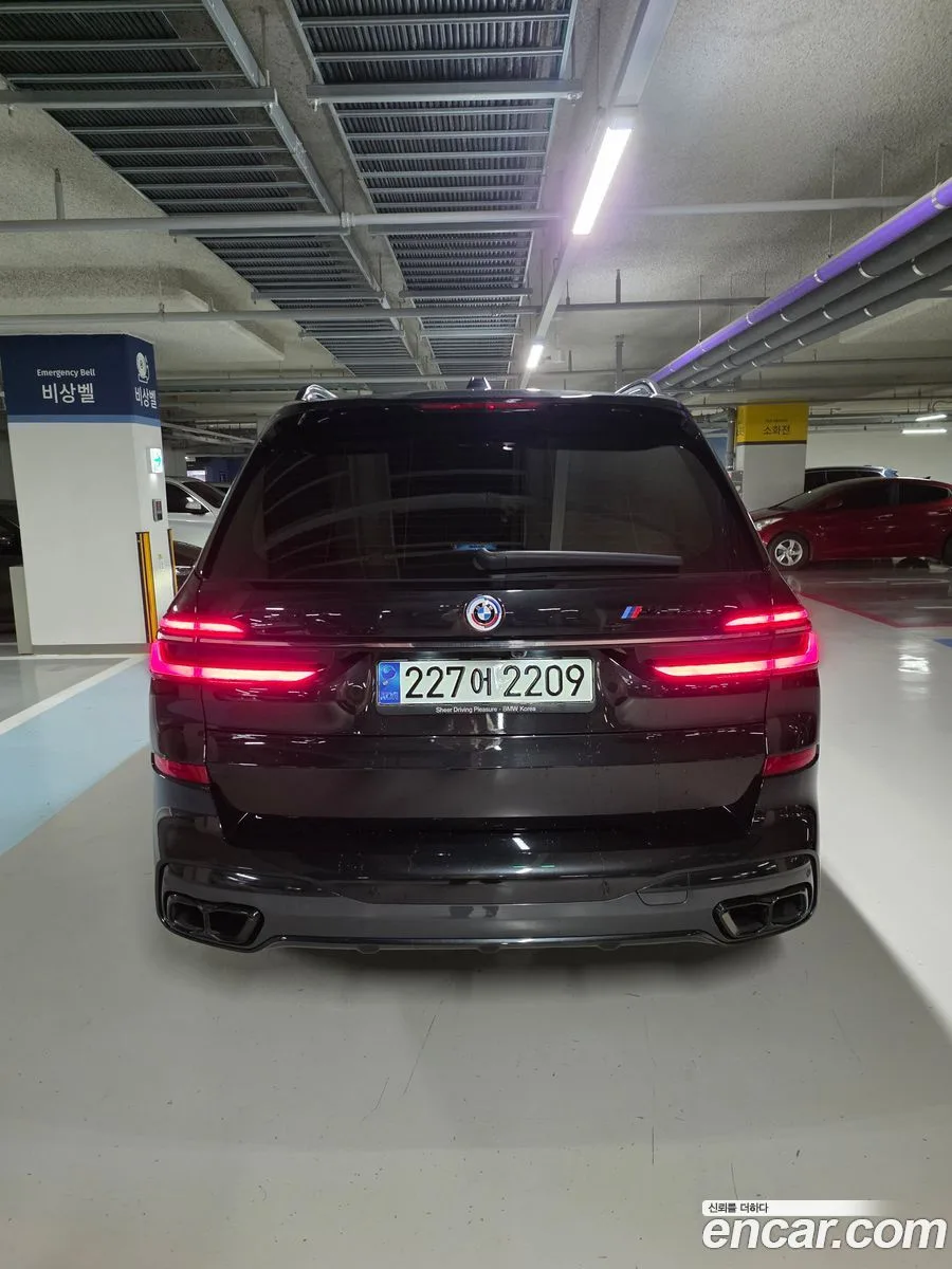 BMW X7 xDrive 40i M 6 2023 — миниатюра 4