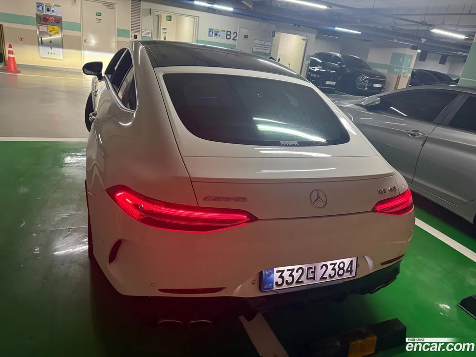 Mercedes-Benz AMG GT 4 43 4MATIC+ 2023 — миниатюра 3