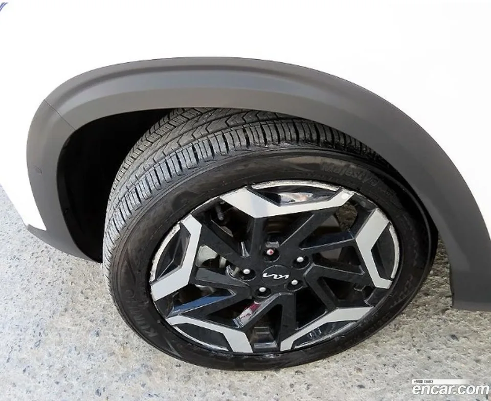 Kia Seltos 1.6 2WD 2024 — миниатюра 2