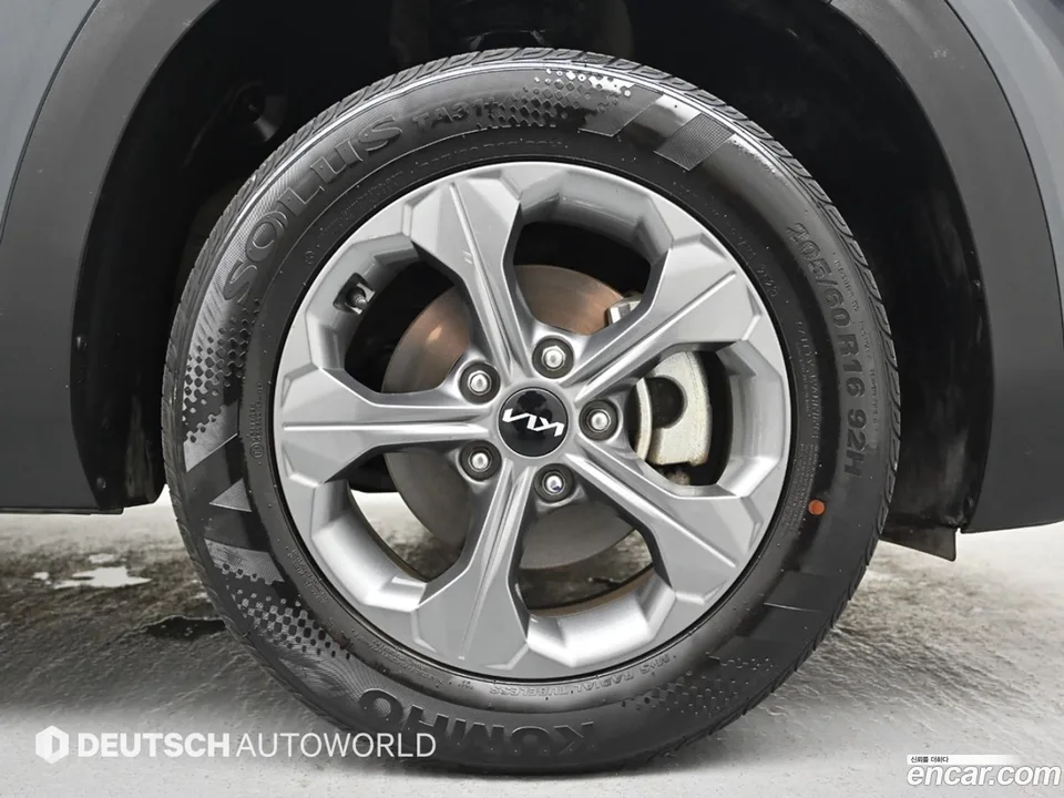 Kia Seltos 2.0 2WD 2023 — миниатюра 5