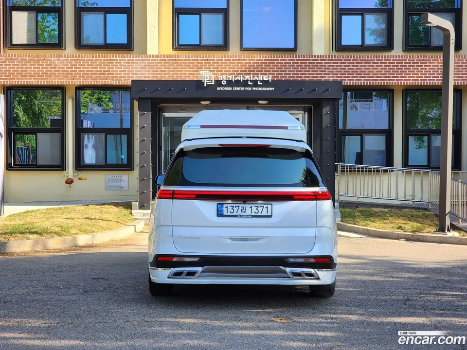 Kia Carnival 9 2023 — миниатюра 2
