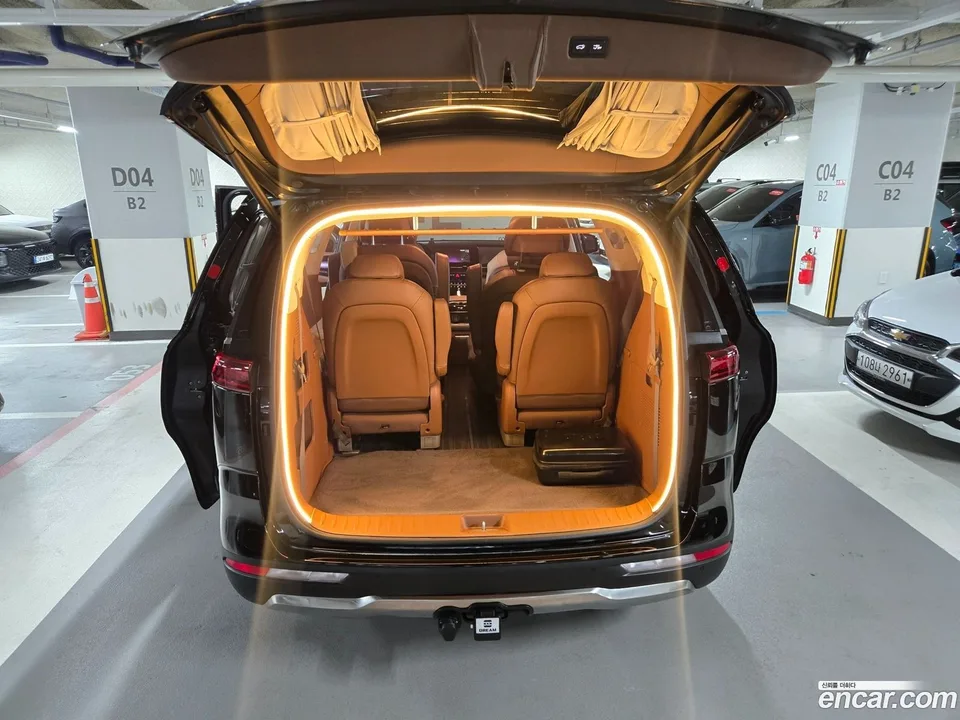 Kia Carnival 9 () 2022 — миниатюра 4