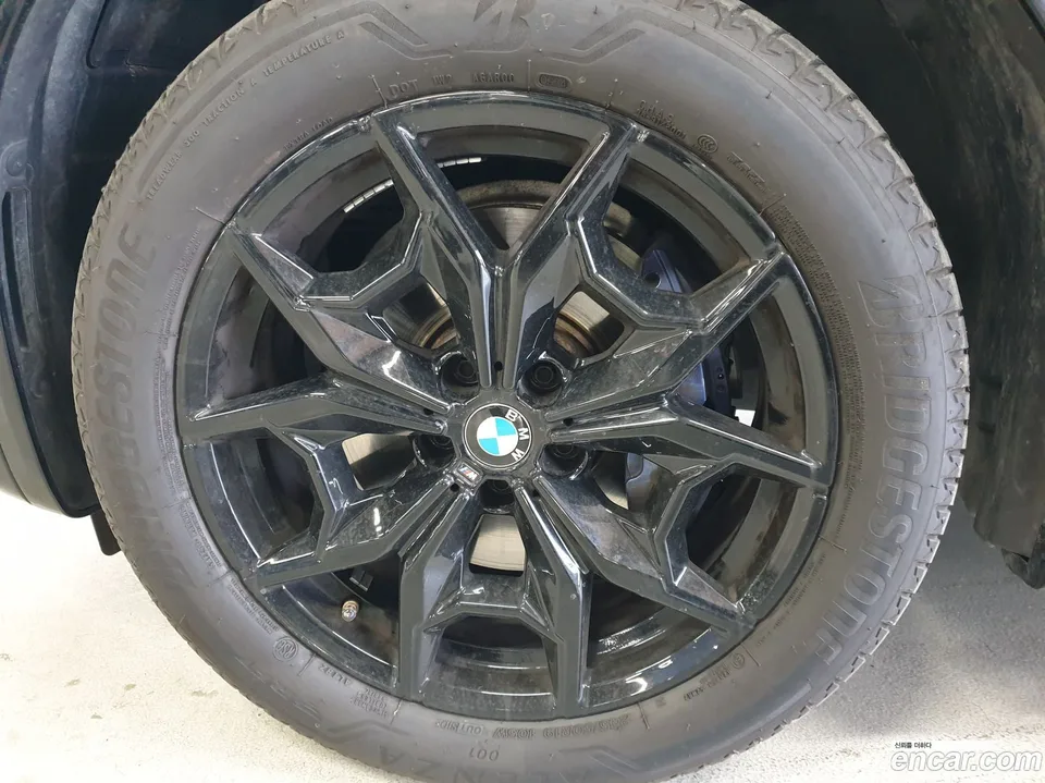BMW X3 xDrive 20i M 2024 — миниатюра 2
