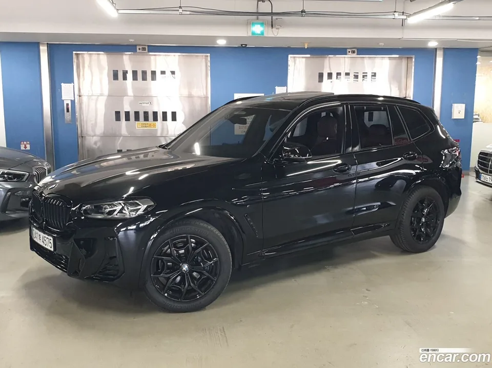 BMW X3 xDrive 20i M 2024 — фото 1, купить с доставкой в Москву