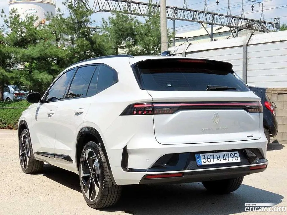 Renault Samsung Grand Koleos 1.5 E-TECH 2WD 2025 — миниатюра 3