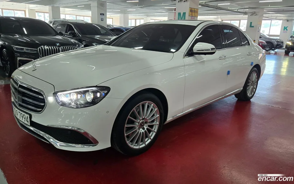Mercedes-Benz E-Class E250 2022 — миниатюра 3