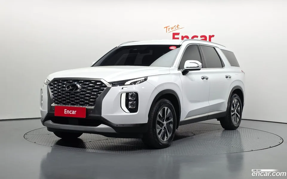 Hyundai Palisade 2.2 2WD 2022 — фото 1, купить с доставкой в Москву