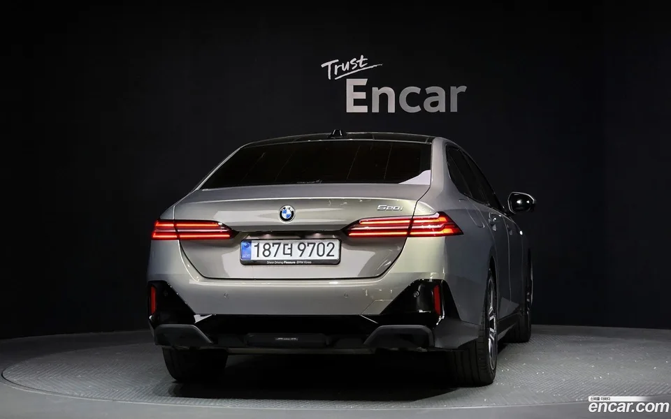 BMW 5 Series 520i M 2025 — миниатюра 4