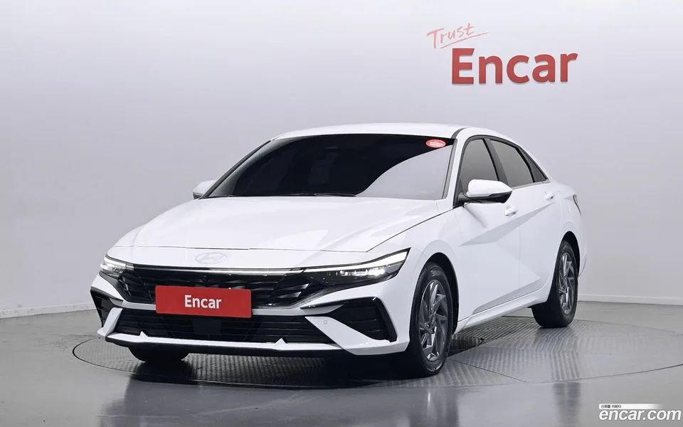 Hyundai Avante CN7 Hybrid 2024 — фото 1, купить с доставкой в Москву