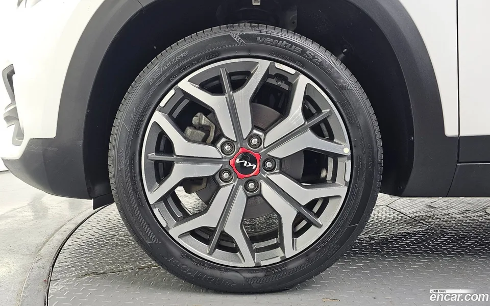 Kia Seltos 1.6 2WD 2022 — миниатюра 2